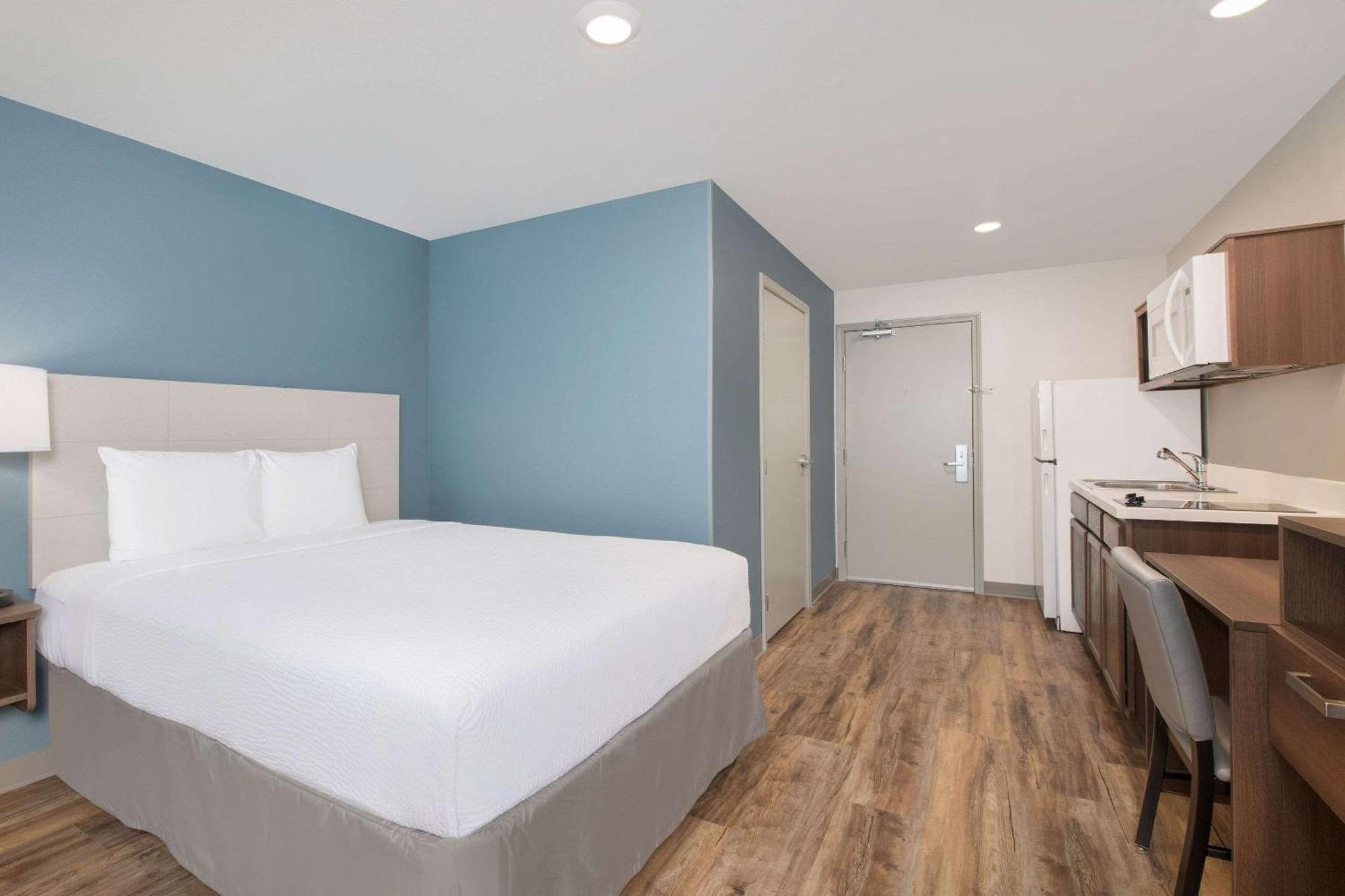 Woodspring Suites Savannah Пулер Экстерьер фото