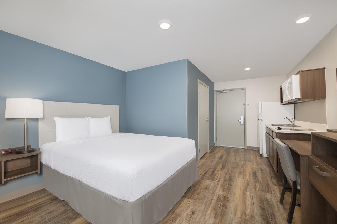Woodspring Suites Savannah Пулер Экстерьер фото